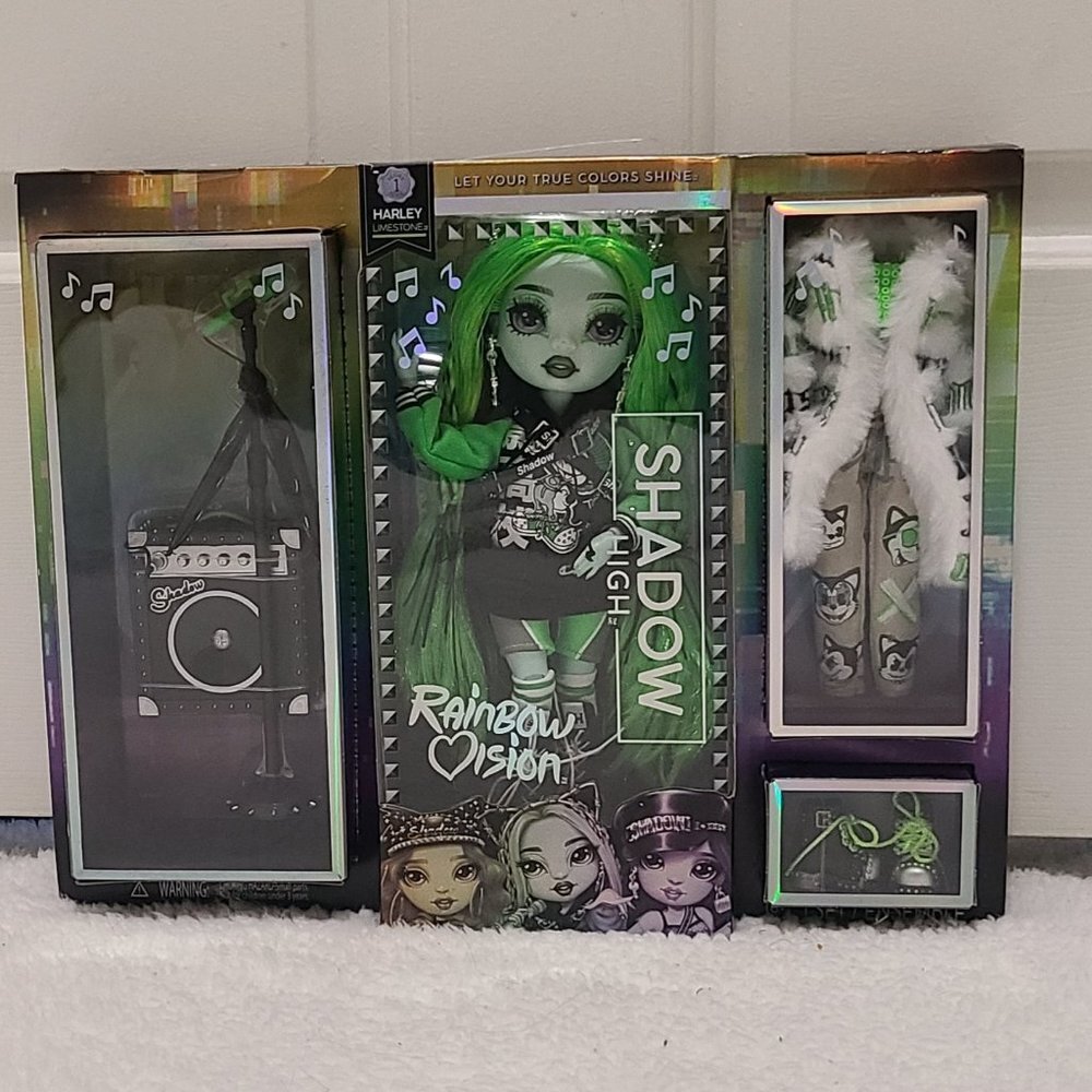 Shadow High Harley Limestone Doll Rainbow Visiion NIB Green Rocker - Picture 6 of 6